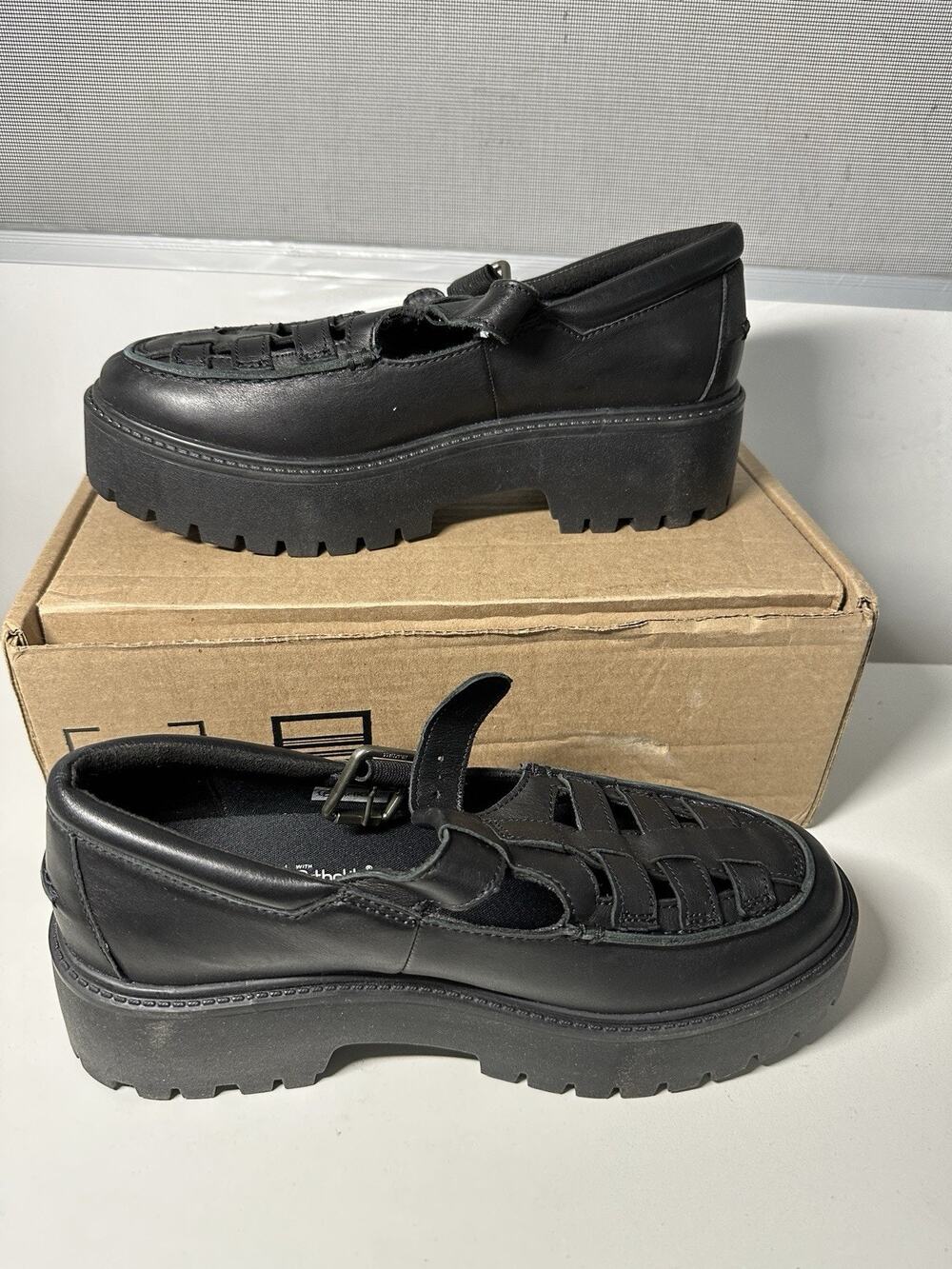 Timberland Women's Stone Street Platform Buckle Shoe Black Full Grain Sz 10